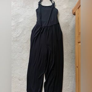 Womens old navy jumpsuit. Medium